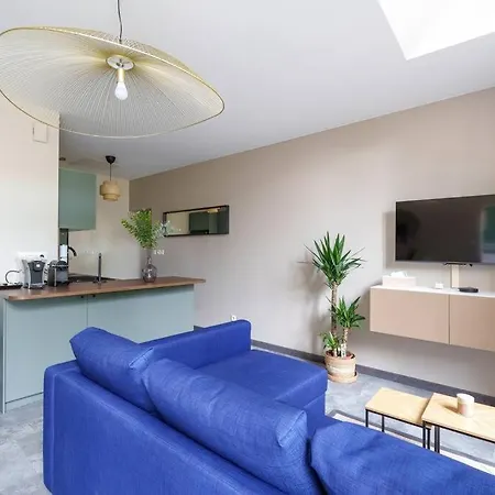 Apartment Lumineux Avec Cour Chaumont (Haute-Marne)